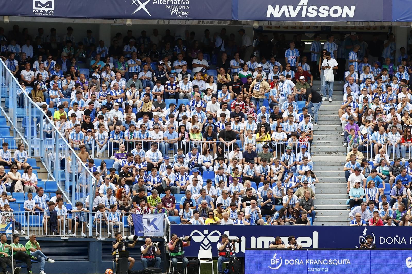 Búscate en el Málaga CF - Granada en las gradas de La Rosaleda