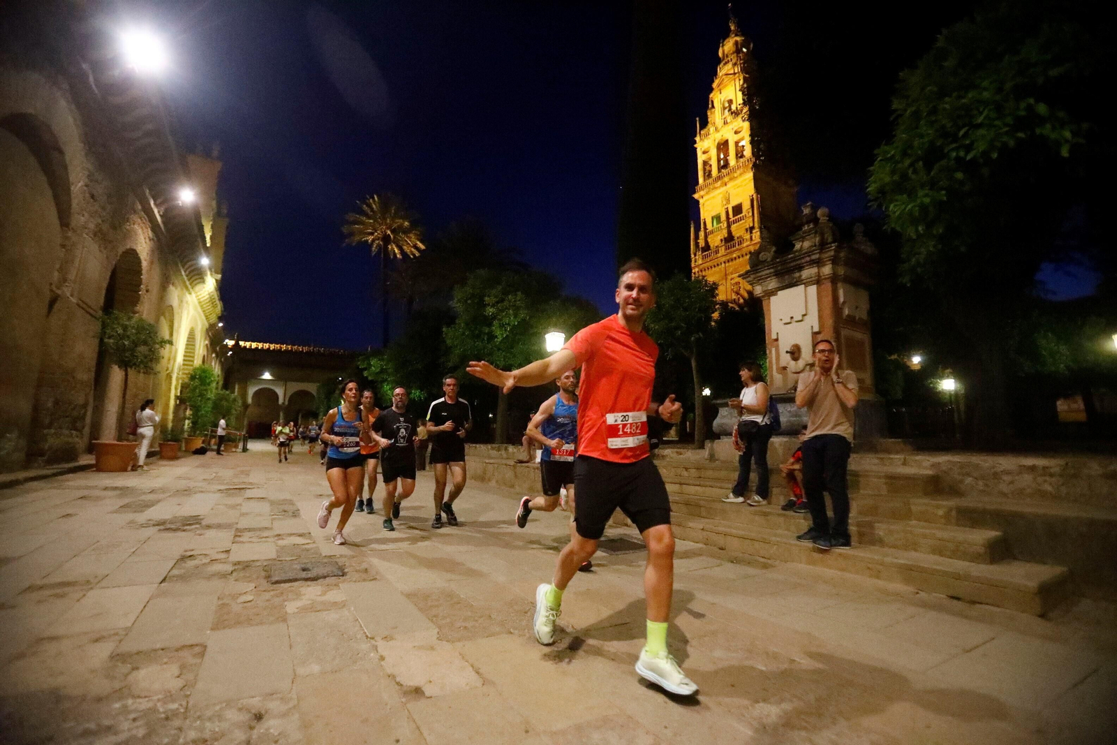 Las mejores fotos de la XX edición de la Nocturna Trotacalles en Córdoba