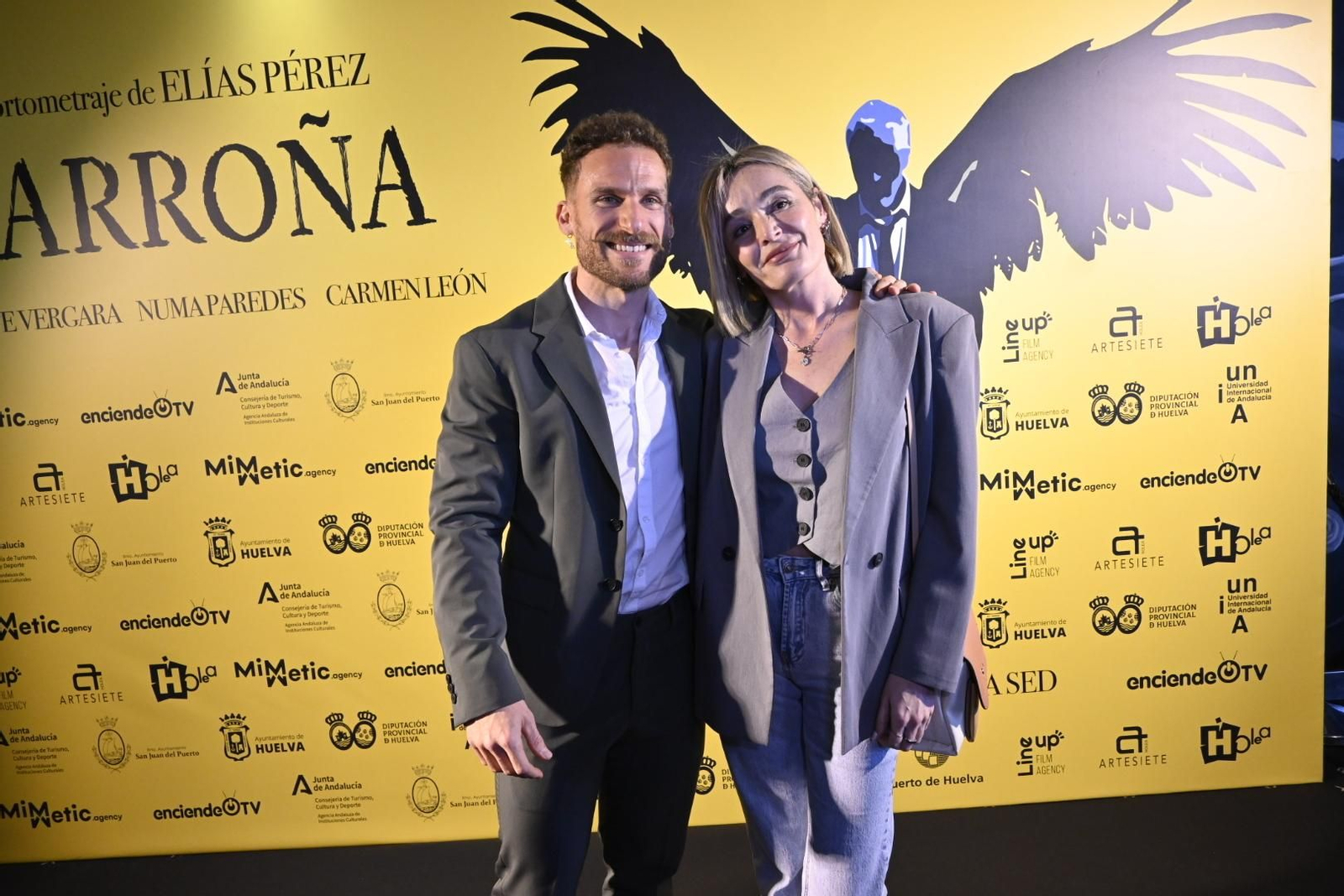 Estreno del cortometraje 'Carroña' del cineasta onubense Elías Pérez , en imágenes