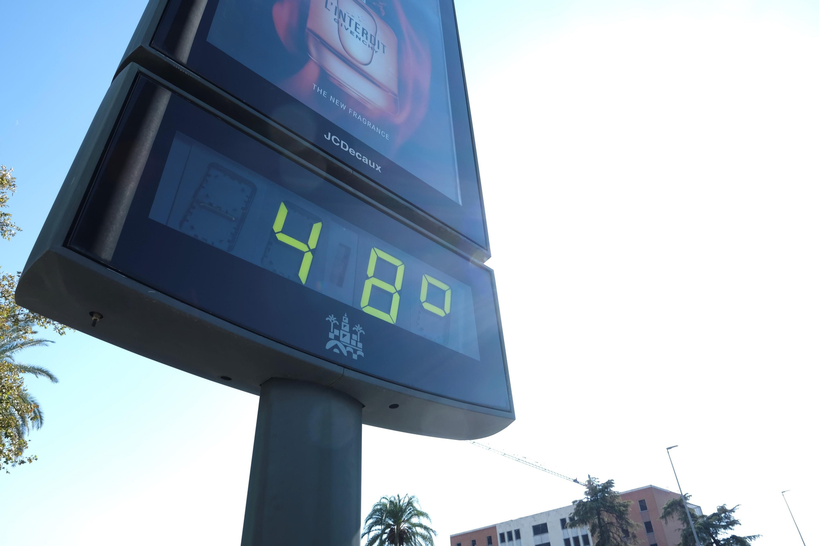 Una nueva jornada de calor extremo en Córdoba, en imágenes