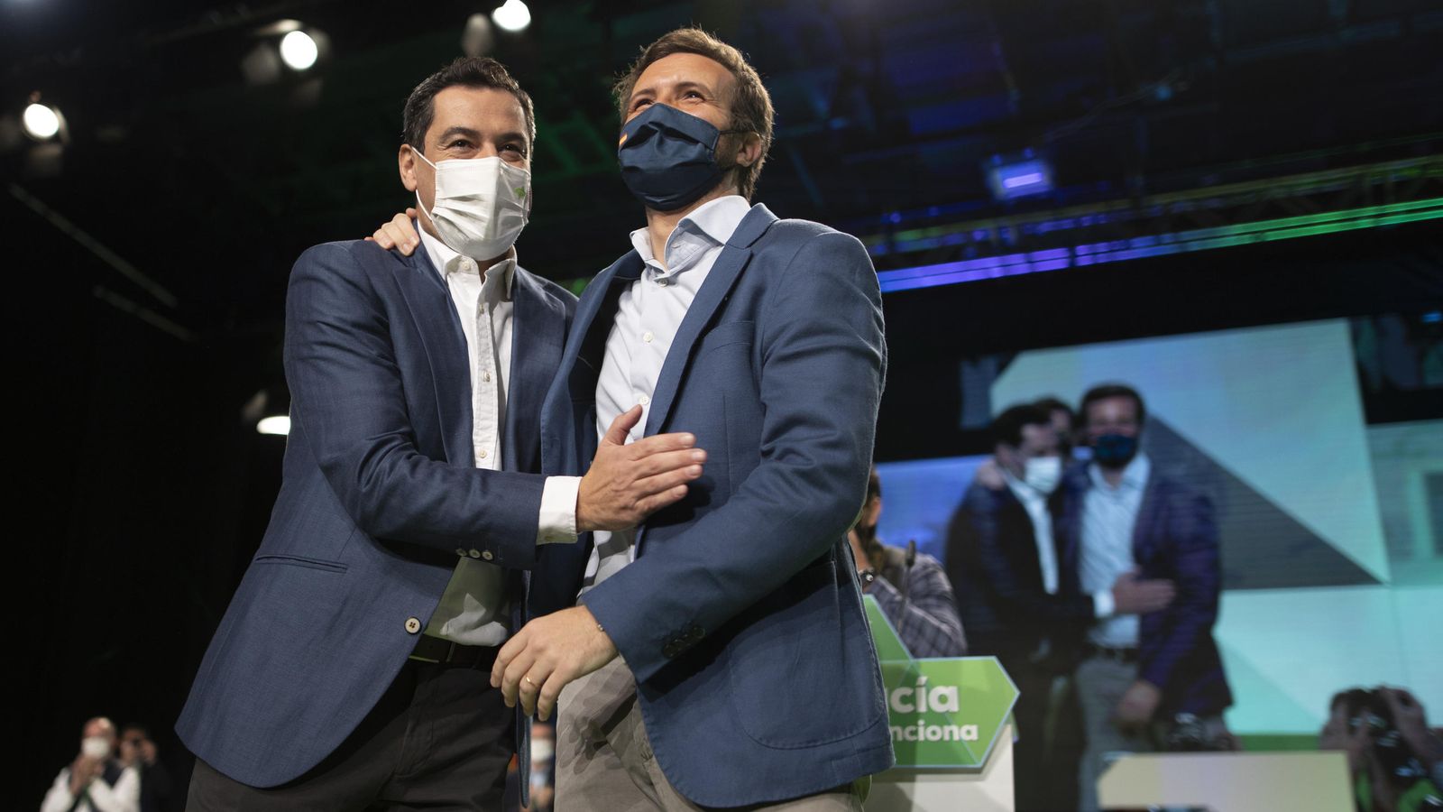 Moreno y Casado, en el escenario
