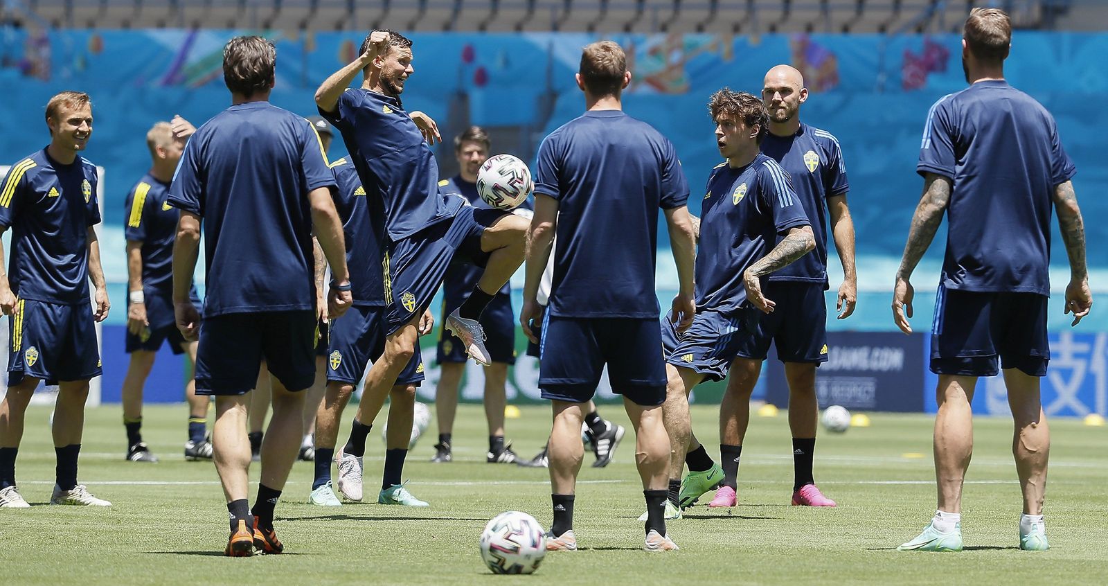 ¡Suecia entrena a las 14:30 en La Cartuja con 33 grados!