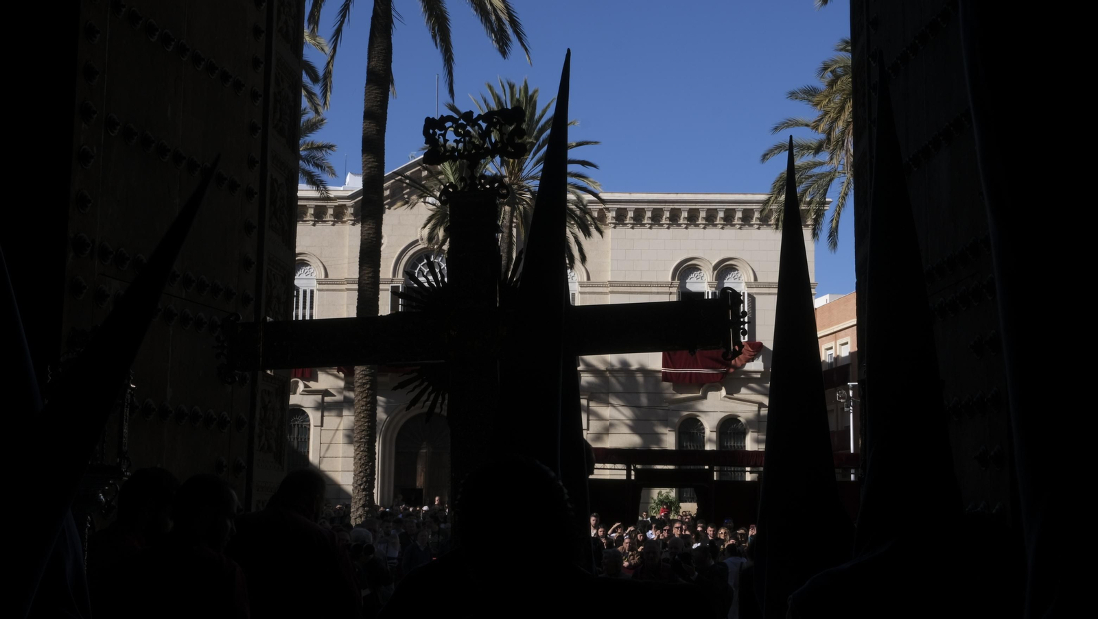 La procesión de Prendimiento en Almería, en imágenes