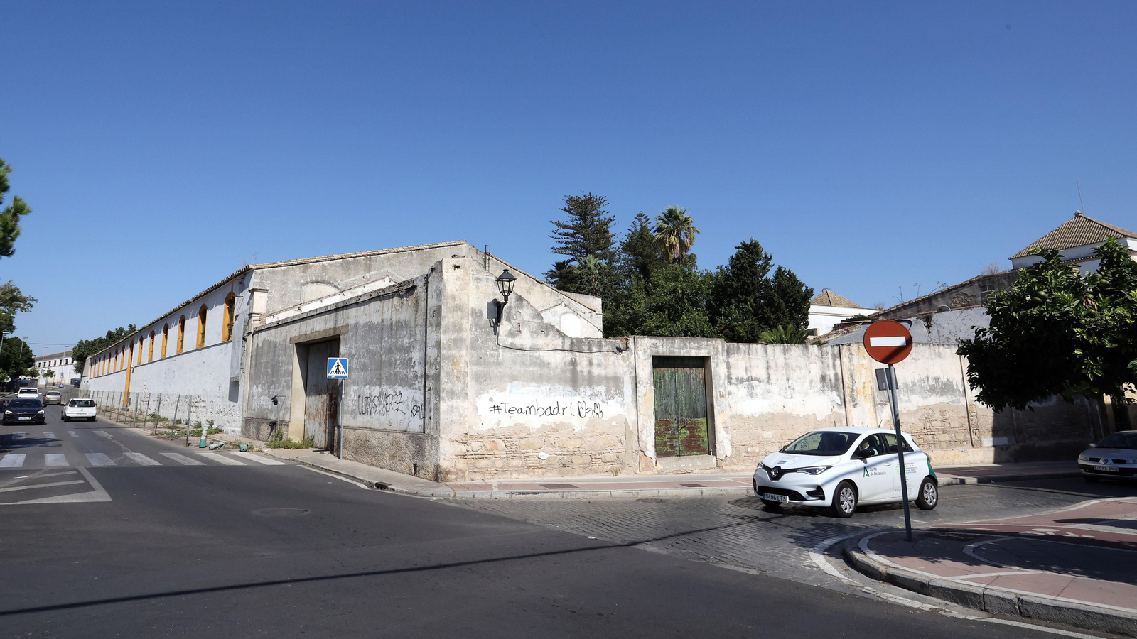 Imagen de la bodega de la calle Cristal, propiedad de Emuvijesa.