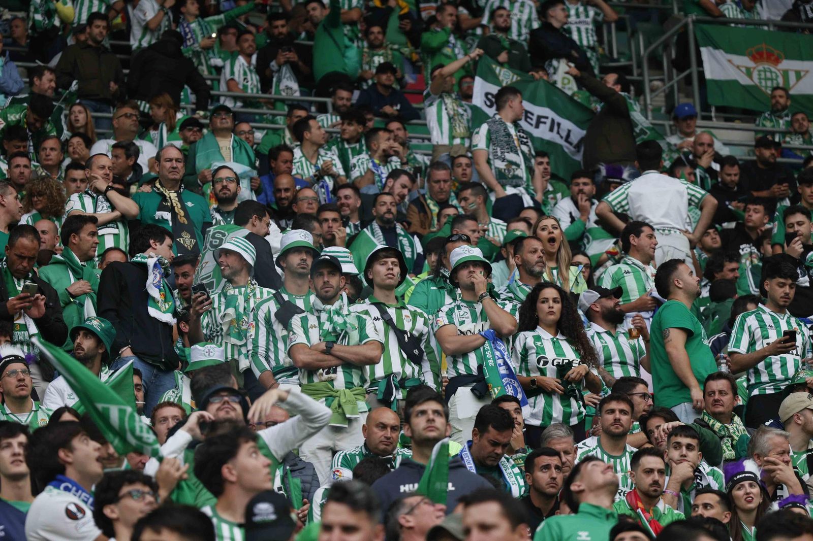 La afición del Betis en la final de la Conference League