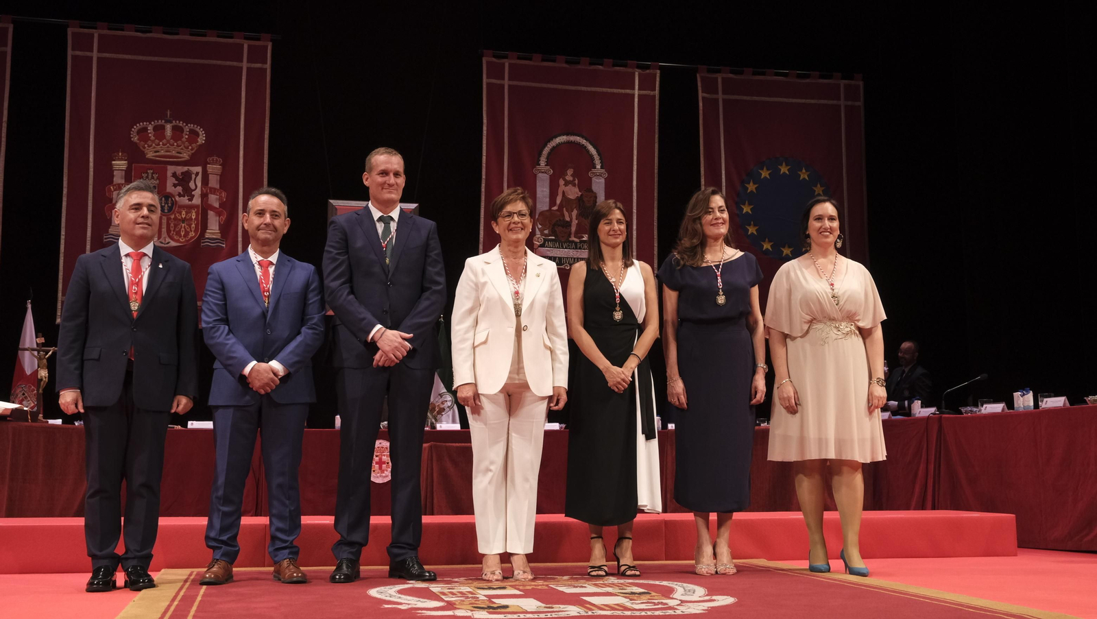 Imágenes de la constitución de la Corporación Municipal de almería, con María Vázquez como Alcaldesa