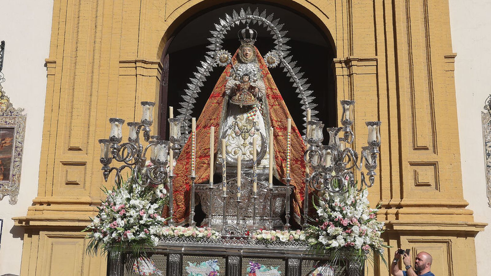 La Virgen de la Sierra en su procesión matinal de octubre