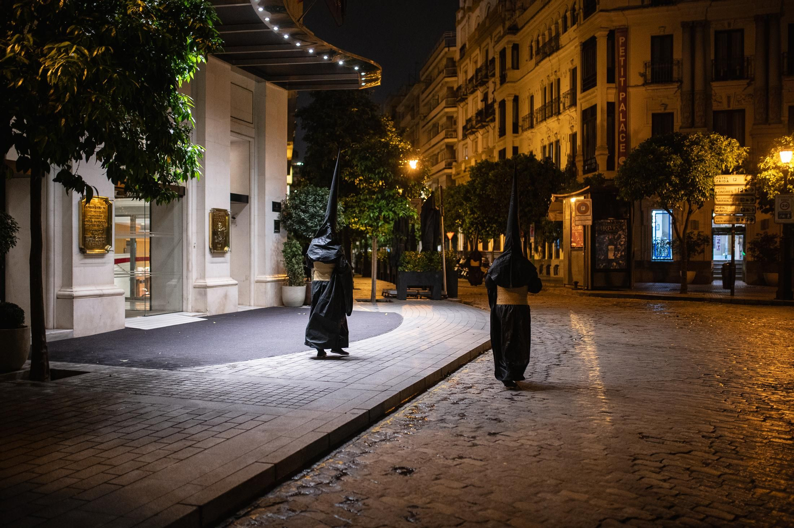 Las imágenes de la Hermandad del Calvario en la Semana Santa de Sevilla 2024