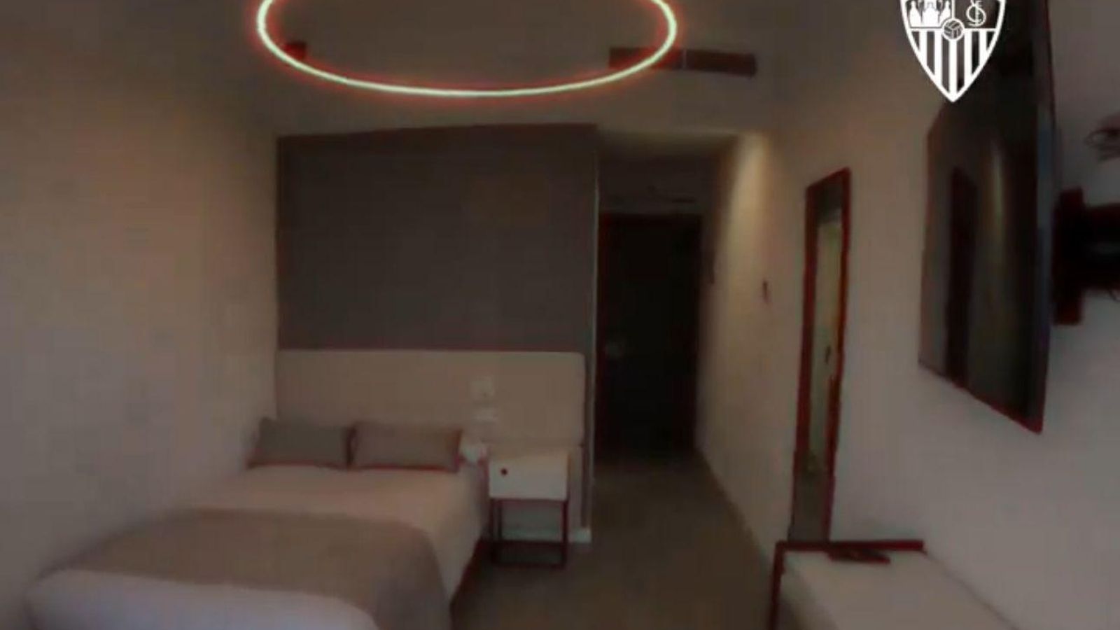 Así son las habitaciones individuales del nuevo edificio del primer equipo del Sevilla