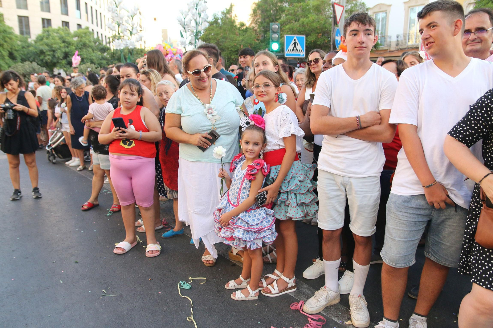 Las imágenes de la batalla de flores en la Feria de Almería 2023