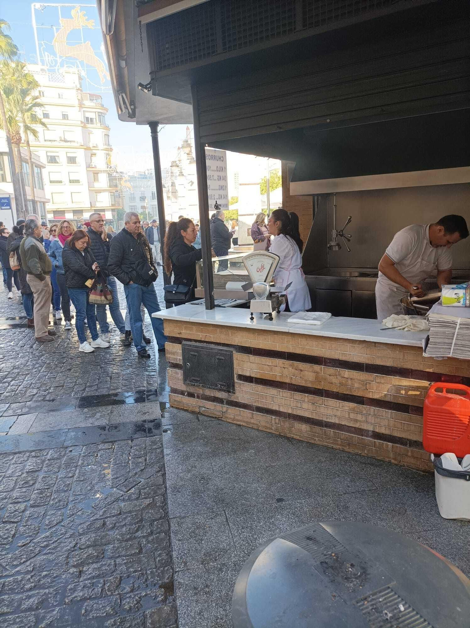 Churros Plaza de Jerez Churros para acabar de lujo un día de Navidad en Jerez