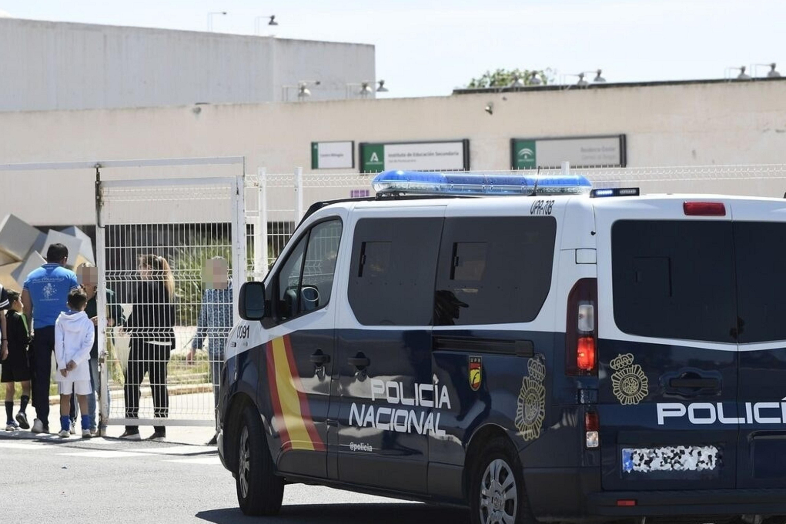 La Policía Nacional investiga los hechos para proceder a las detenciones.