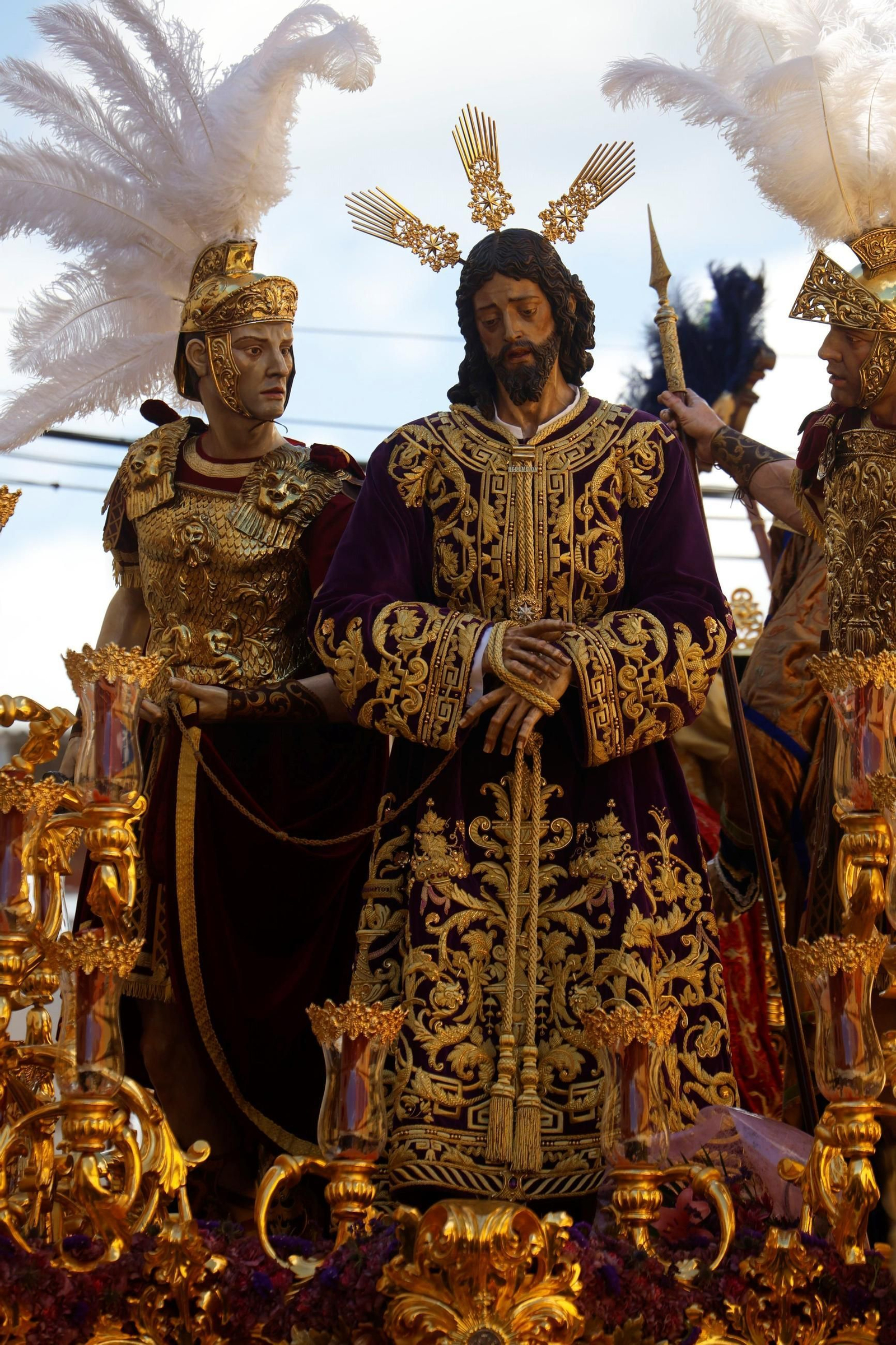 Las imágenes de la procesión de la Estrella este Lunes Santo en Córdoba