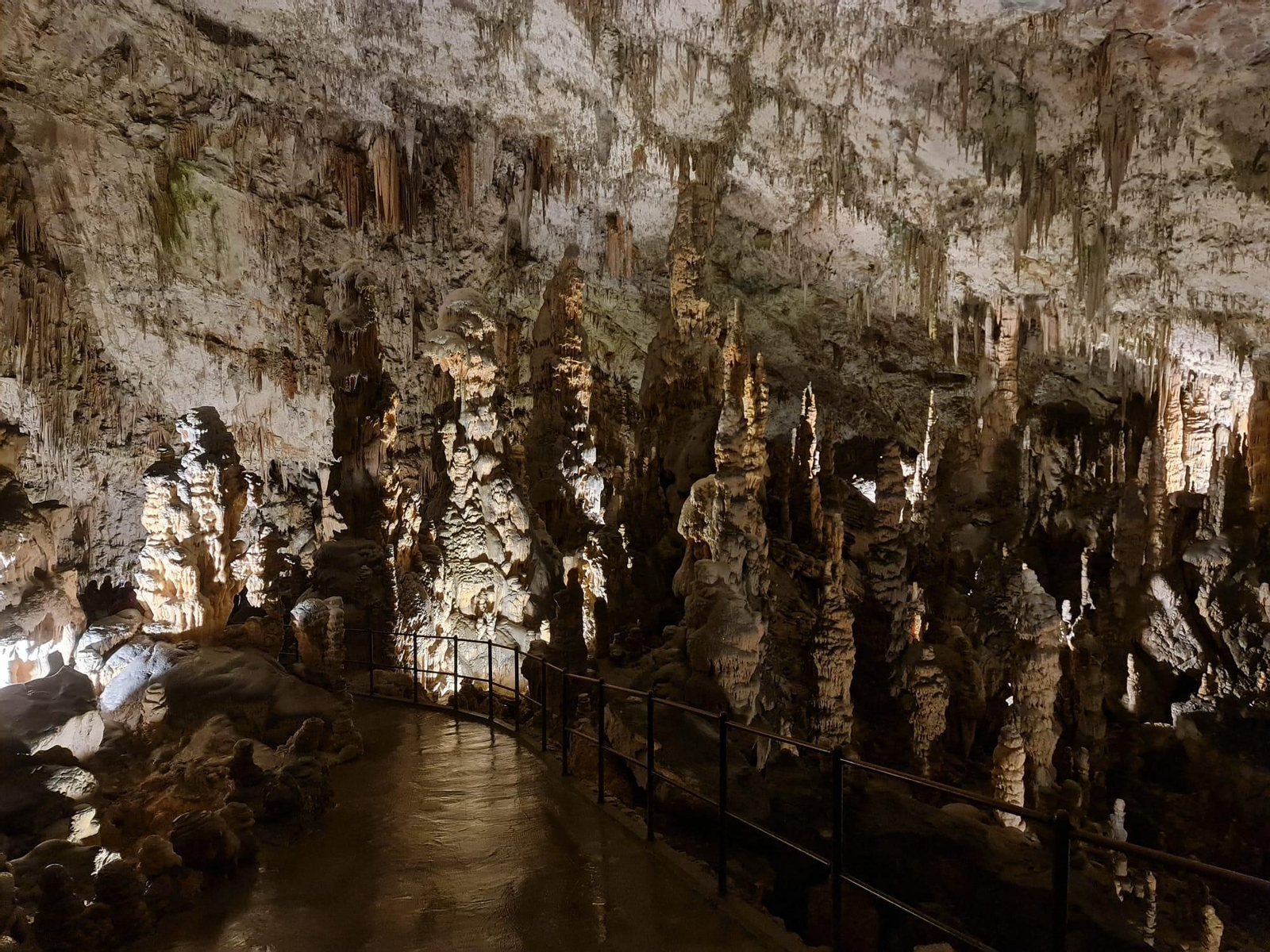 Un vuelo conectará Almería con Eslovenia en julio, así es la perla de los Balcanes