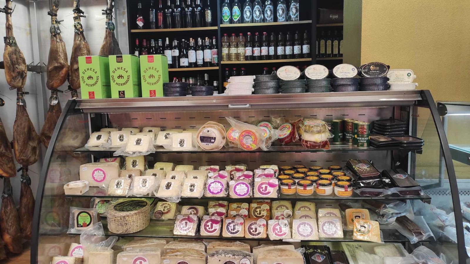 En la máquina expendedora 24 horas también podrás comprar el mejor queso