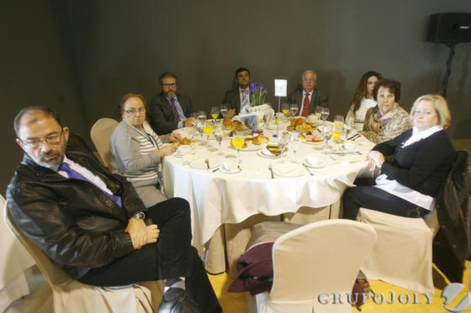 Fernando Santiago, Manuela Molina, Jaime Melledo, Javier Macías, Emilio Medina, Lourdes Márquez, Josefa Lobón y Francisca Amaya.

Foto: Joaquin Pino