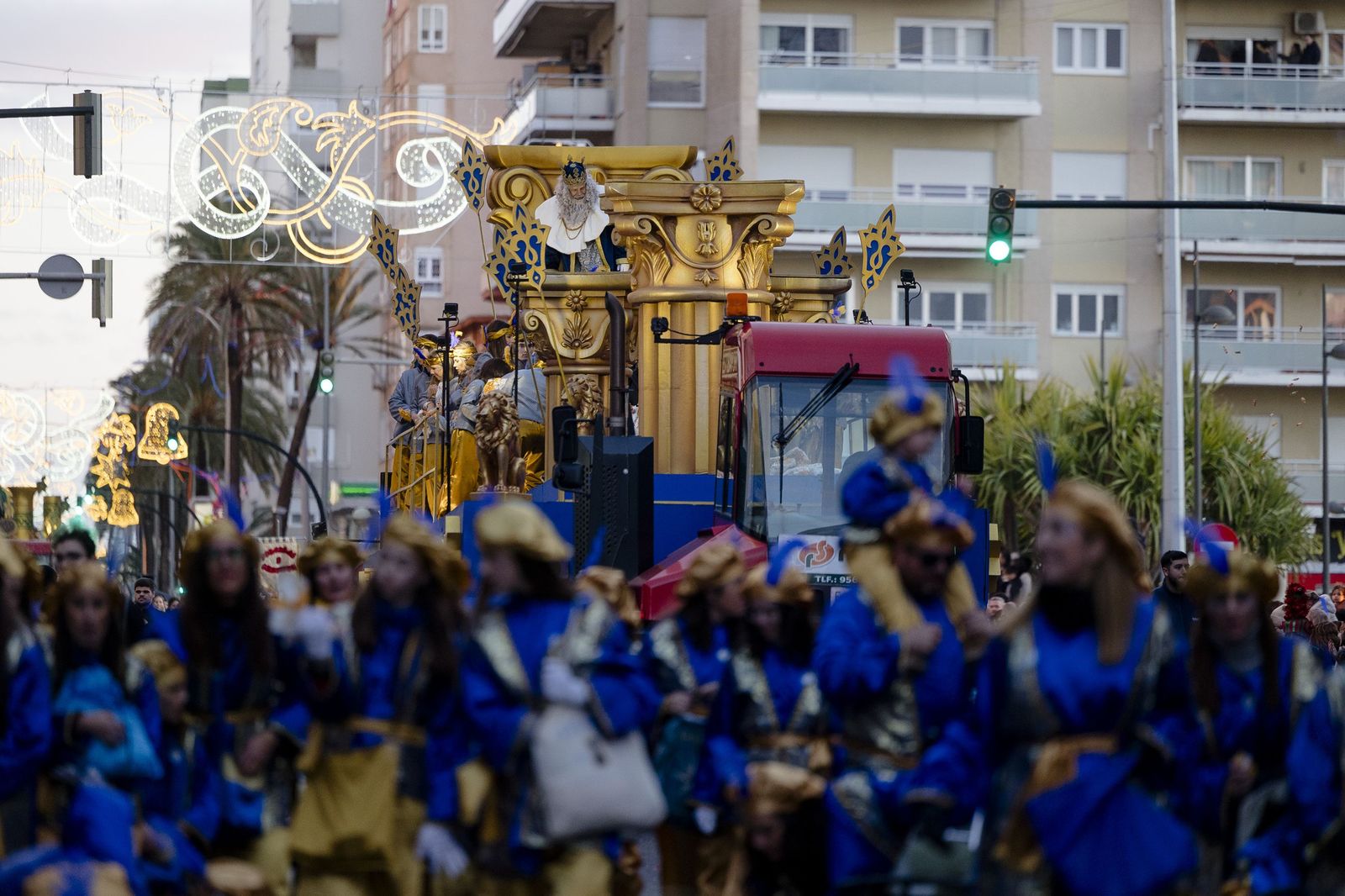 Las imágenes de la cabalgata de SS.MM. los Reyes Magos en Cádiz