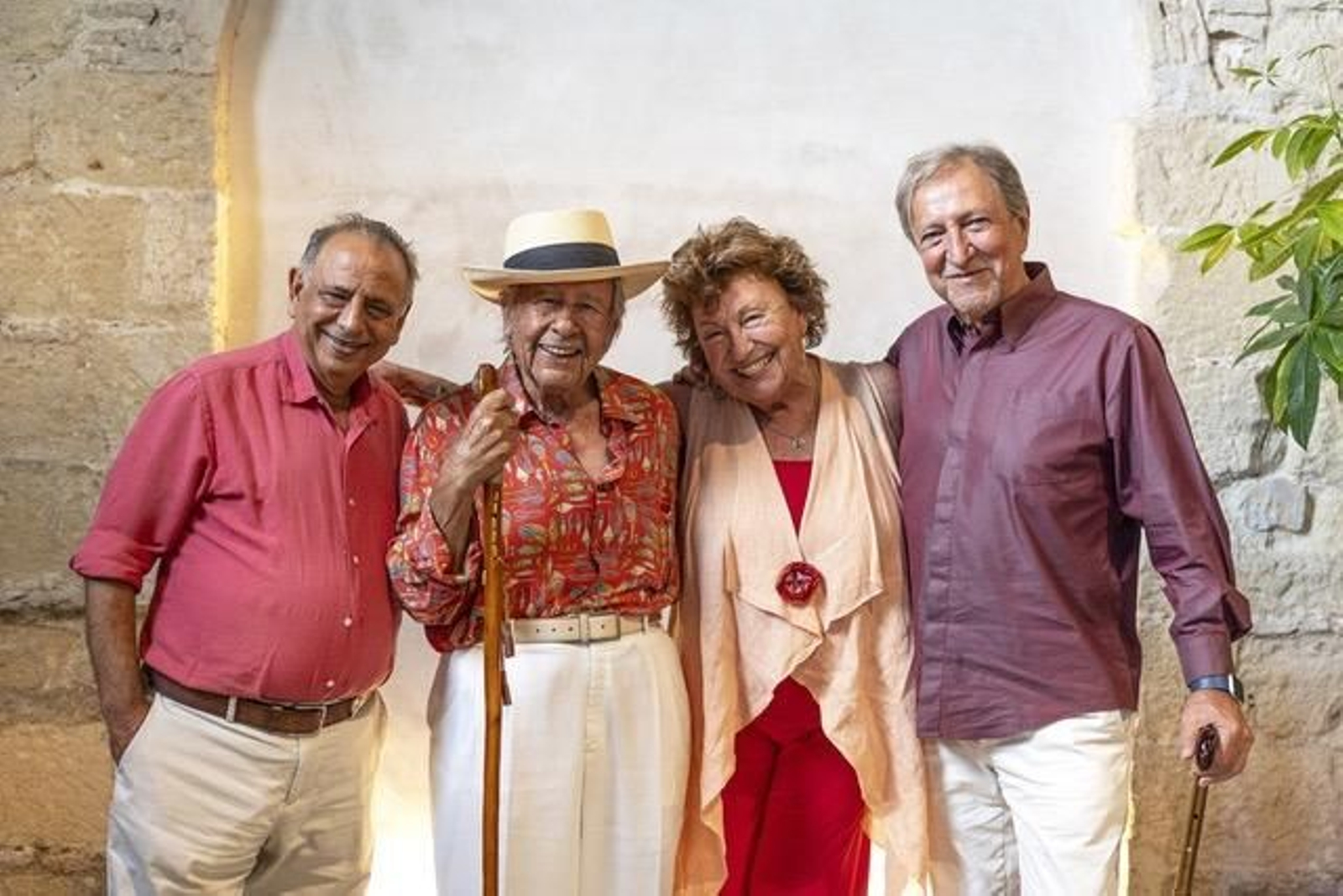 Manuel Valencia, Manuel Morao, Paz Ivison y Paco Lobatón, en la ConBERZAcción de la Velá de Santiago.