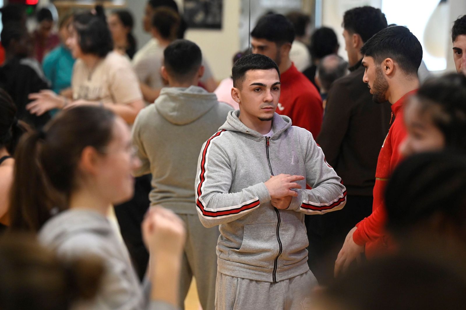La masterclass de boxeo de Rafa Lozano Jr a medio centenar de mujeres de Córdoba, en imágenes