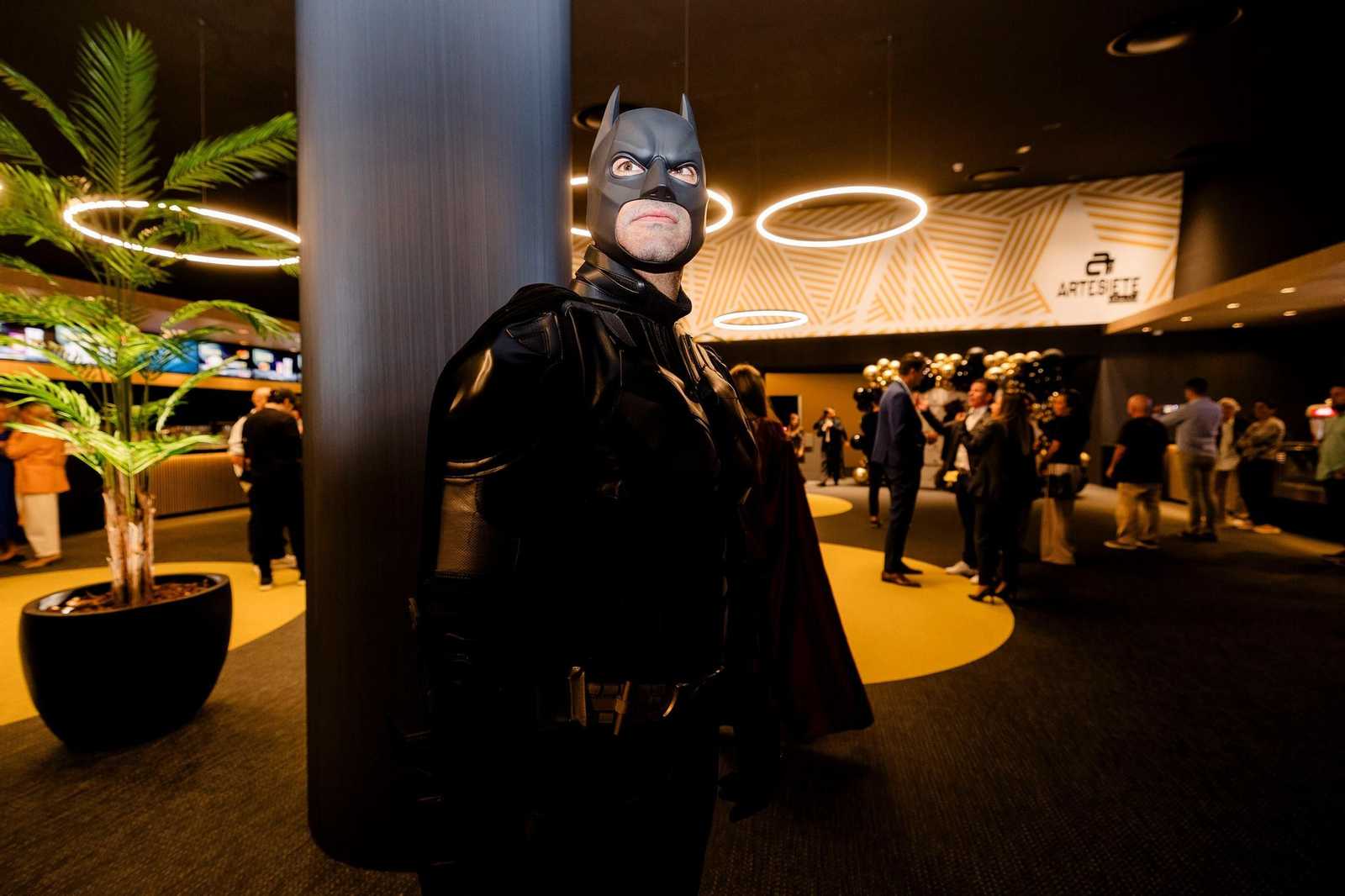 Cines Artesiete Platinum en el Parque Comercial Bahía Mar