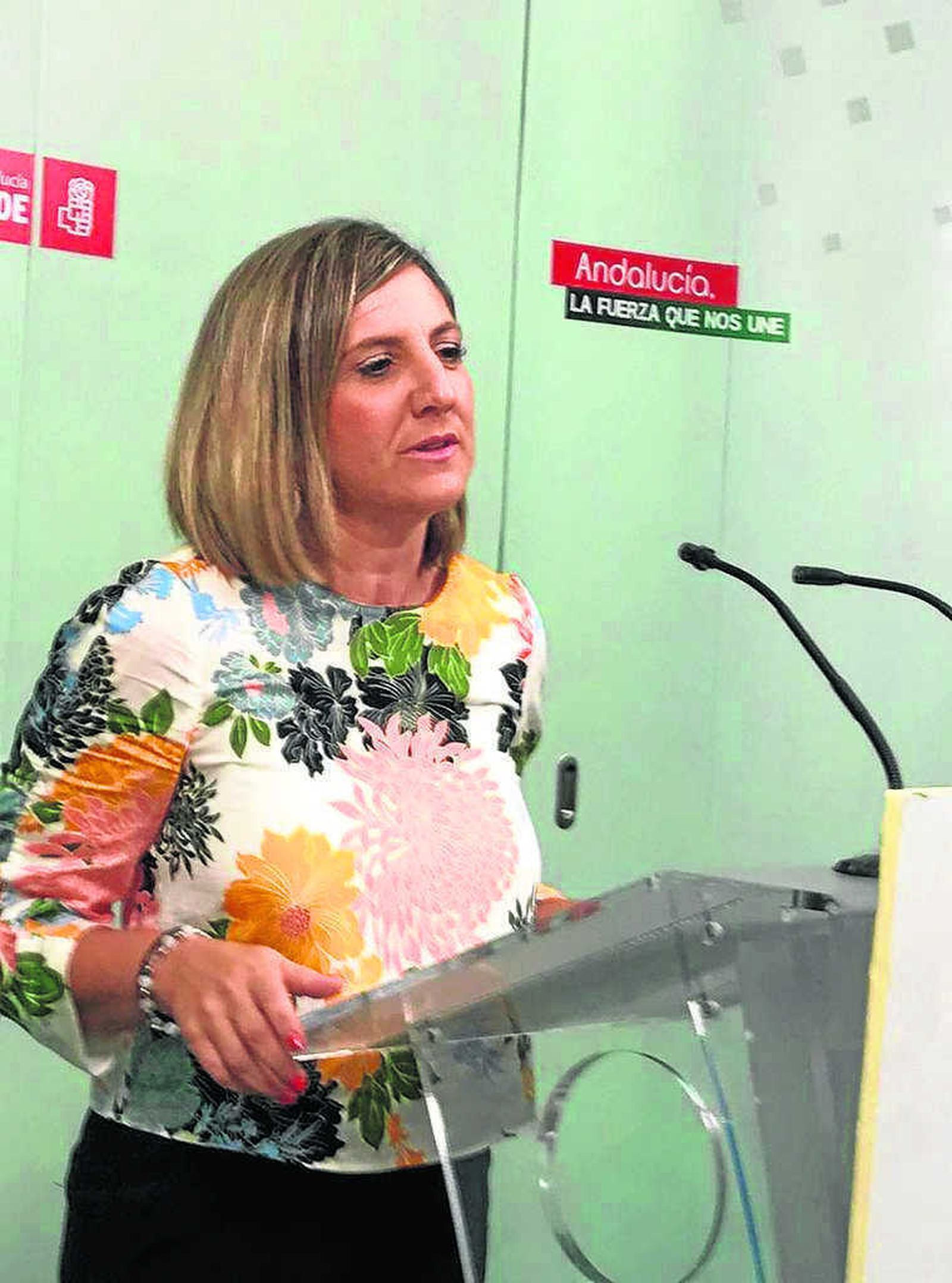 Irene García, ayer, durante el anuncio  de su candidatura a la reelección.