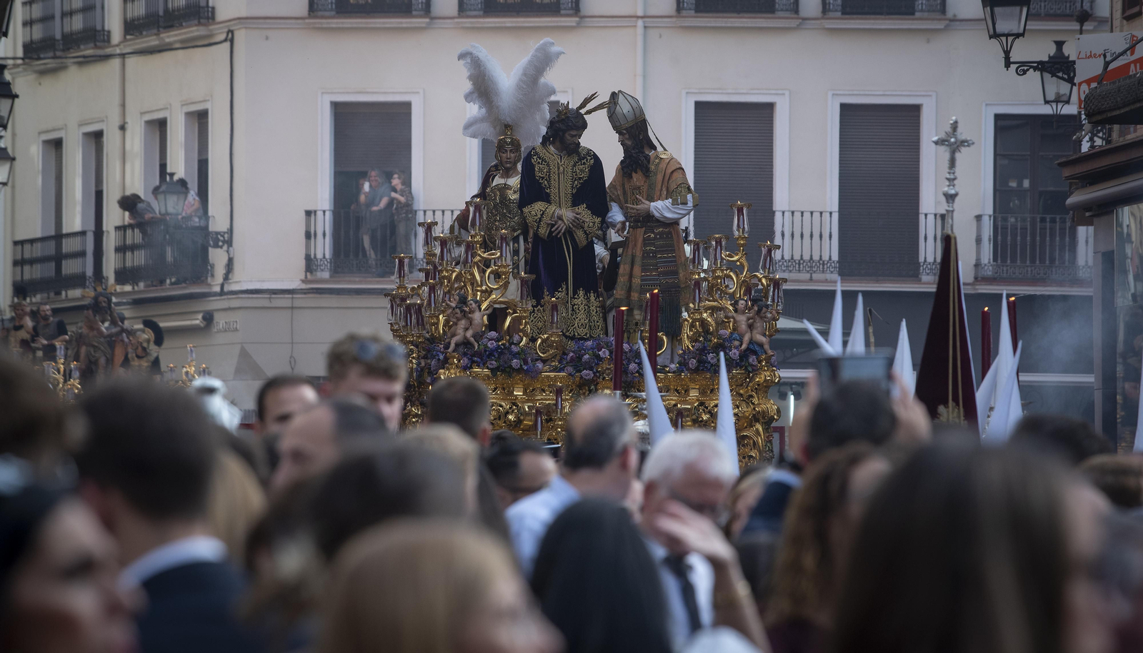 Las imágenes del Santo Entierro Grande por la Campana