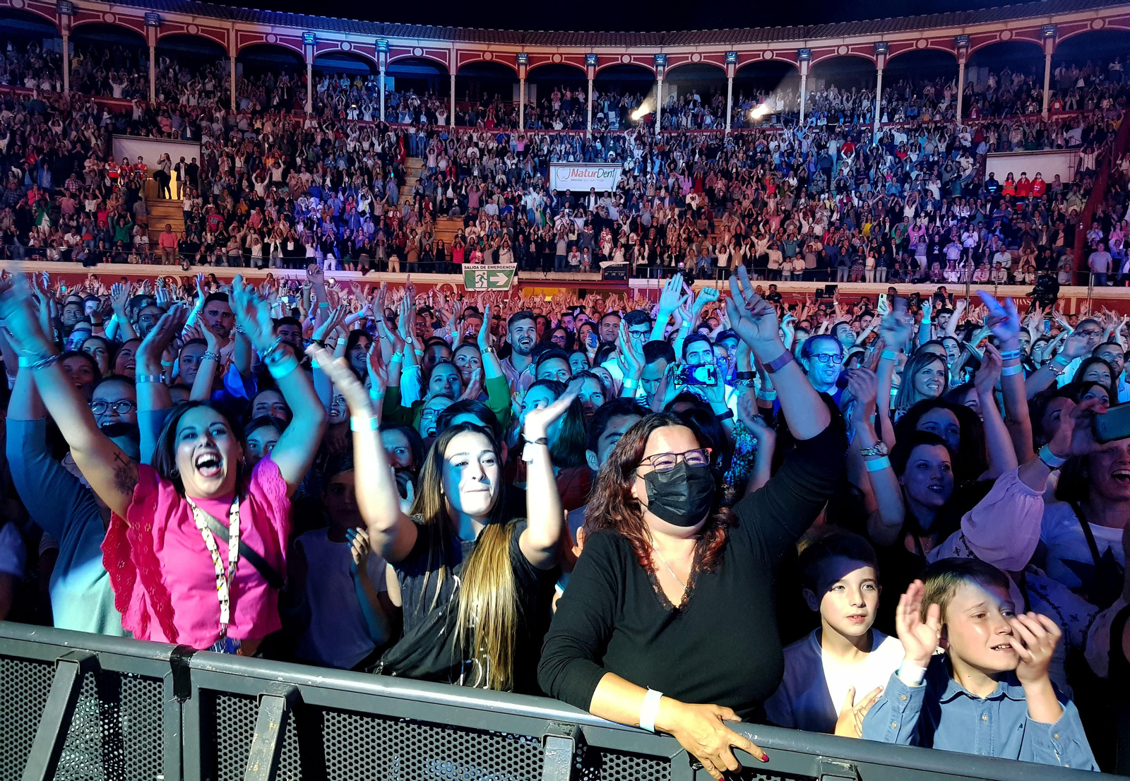 El concierto de Manuel Carrasco en Lucena, en imágenes