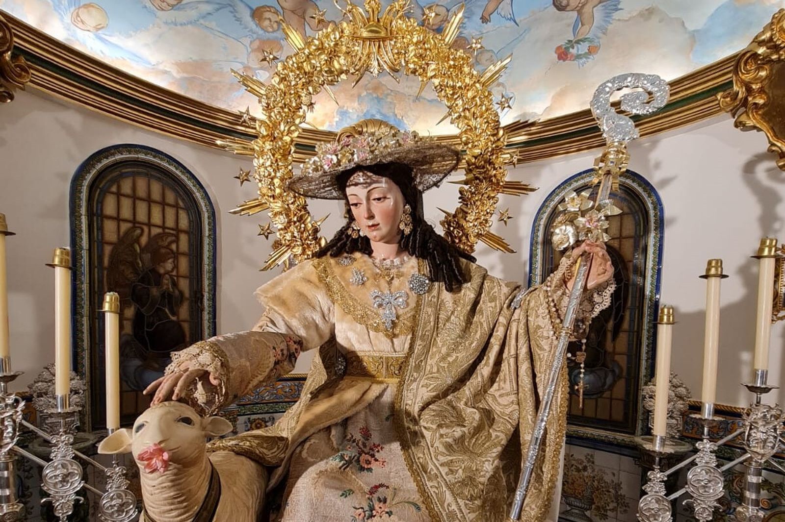 La Divina Pastora de las Almas celebra una veneración extraordinaria en Málaga.