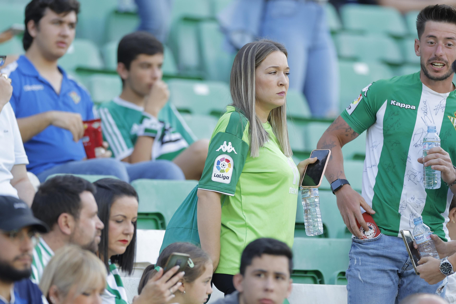 Búscate en las fotos del Betis-Rayo