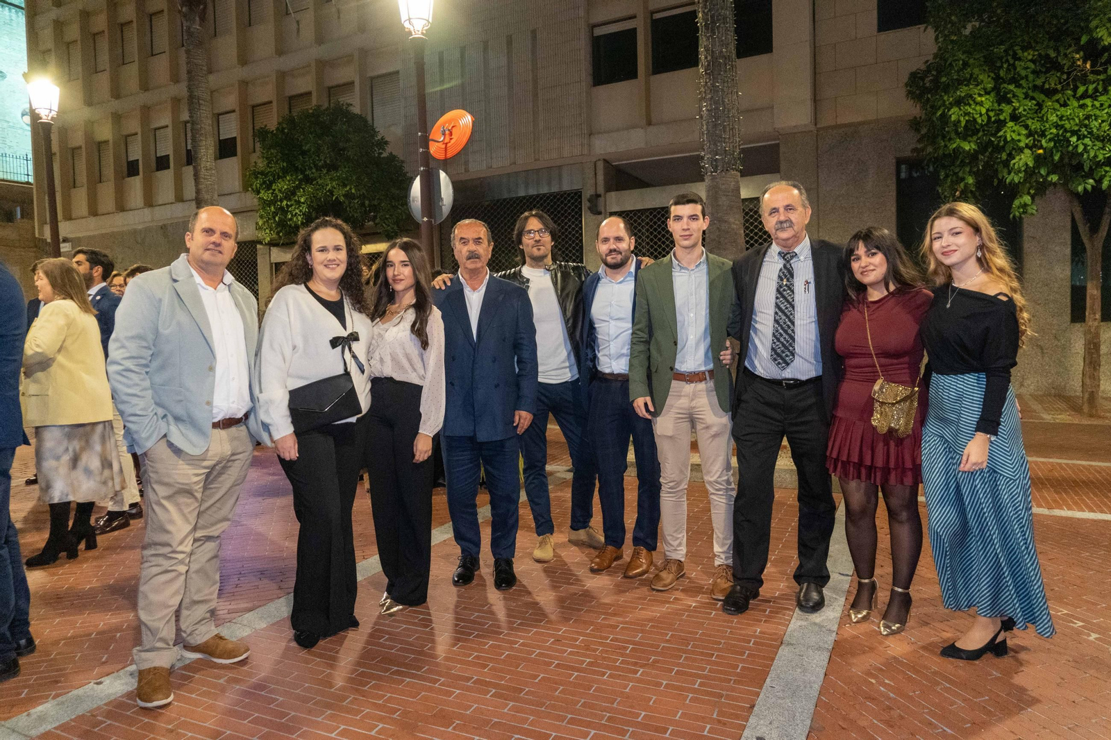 Imágenes de los invitados a la gala de los  37 premios Onubenses del Año