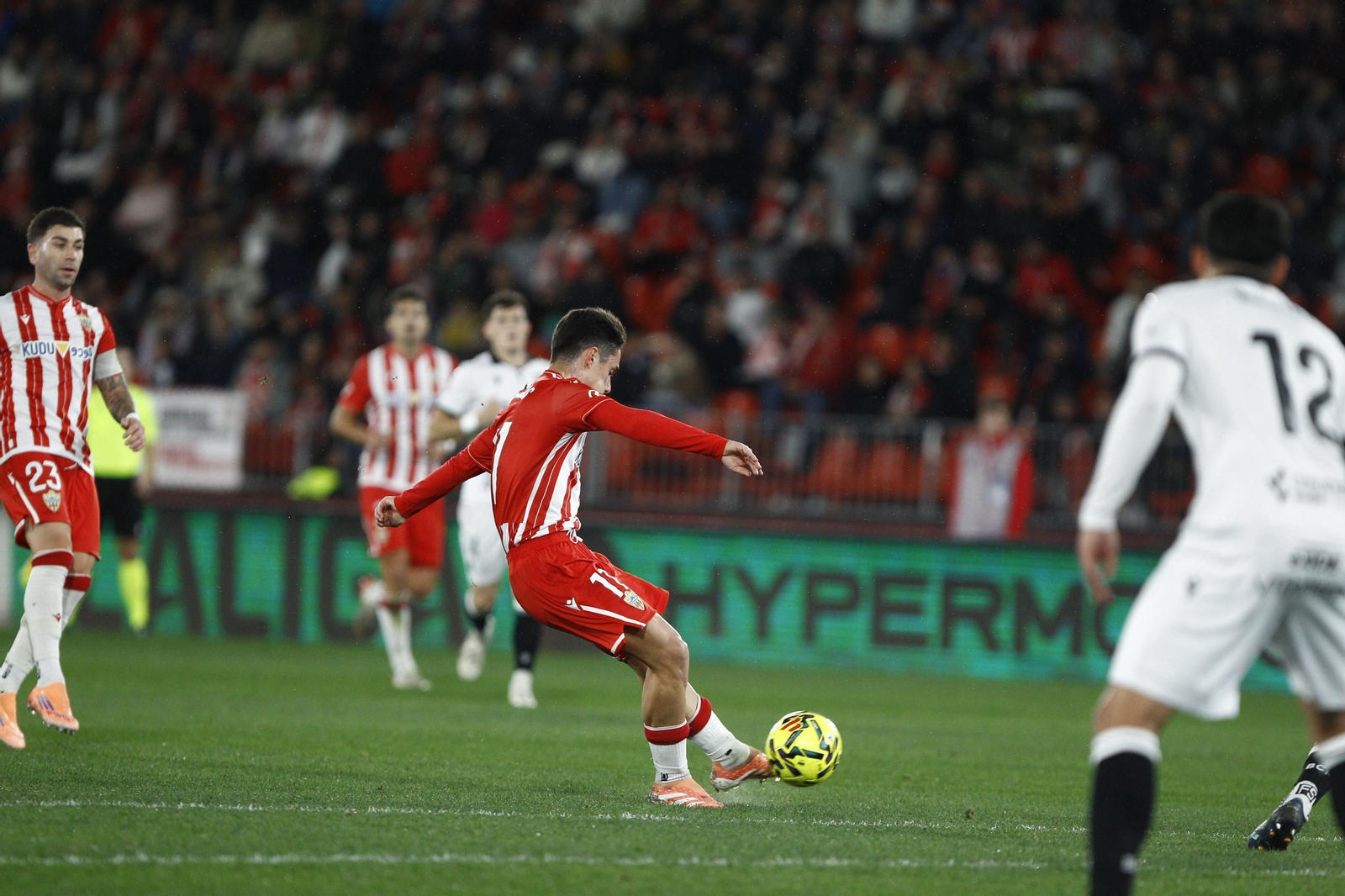 Las fotos del partido de fútbol U.D. Almería-Real Burgos