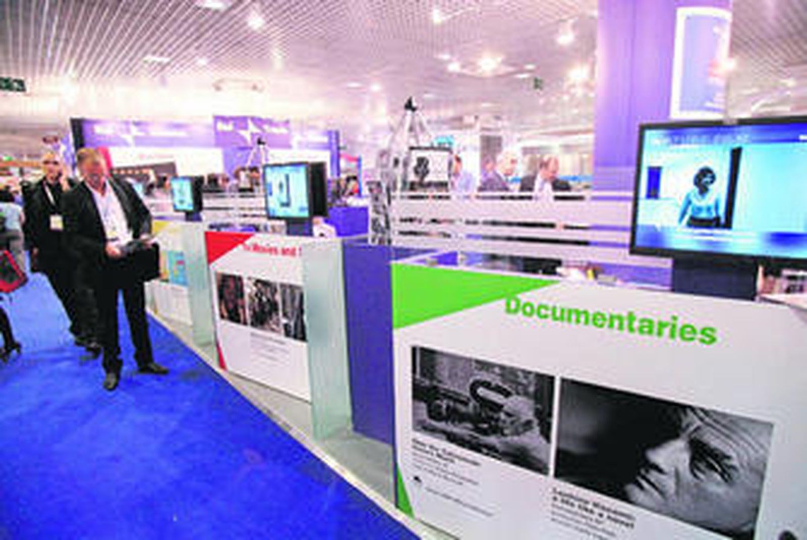 Un detalle de la Feria de la Producción de TV, el Mipcom de Cannes.