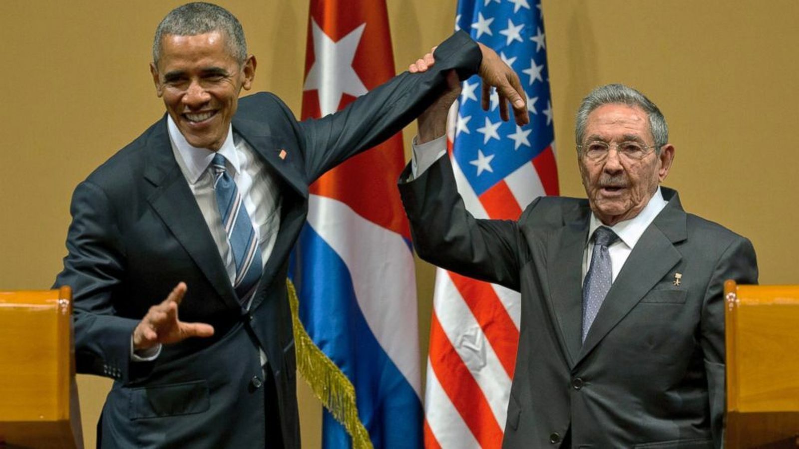 Obama y Raúl Castro.