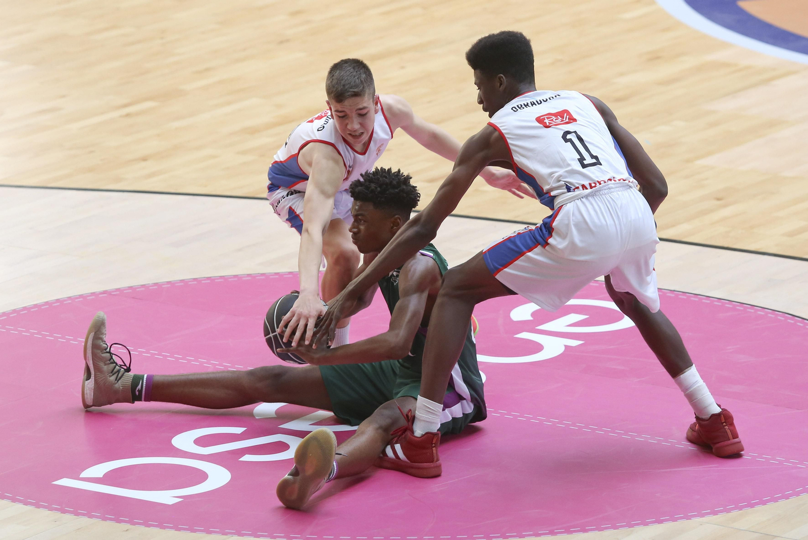 Las fotos del Unicaja - Obradoiro de la Minicopa.