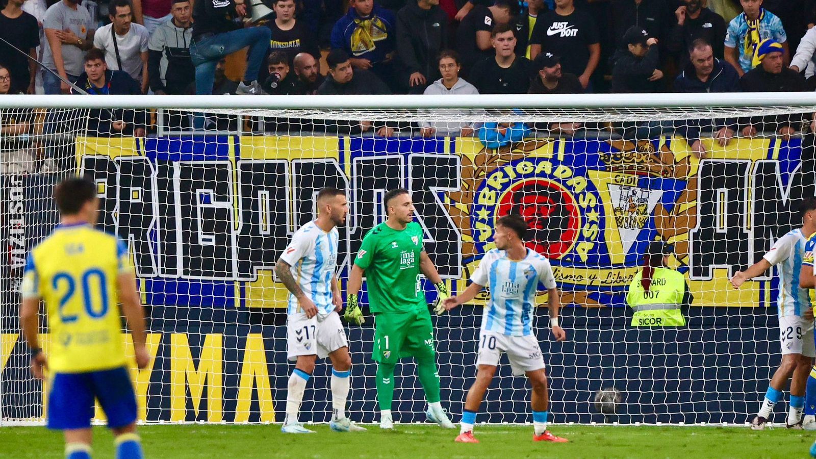 El Cádiz - Málaga CF, en fotos