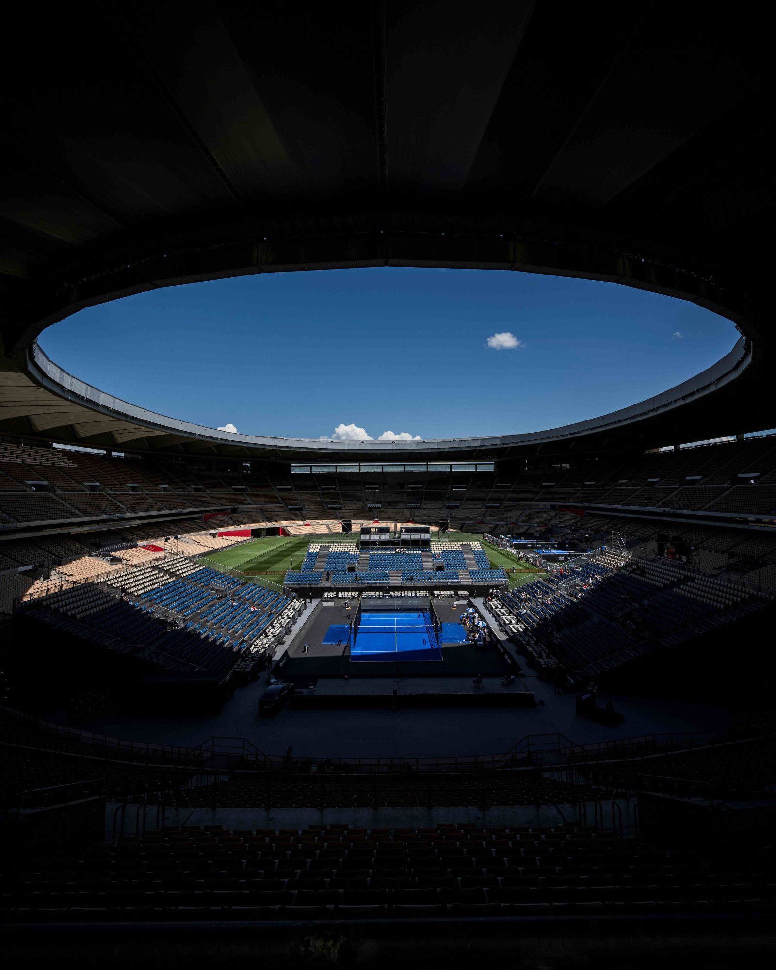 Así es la adaptación del Estadio de la Cartuja para el Premier Padel Andalucía Sevilla P2