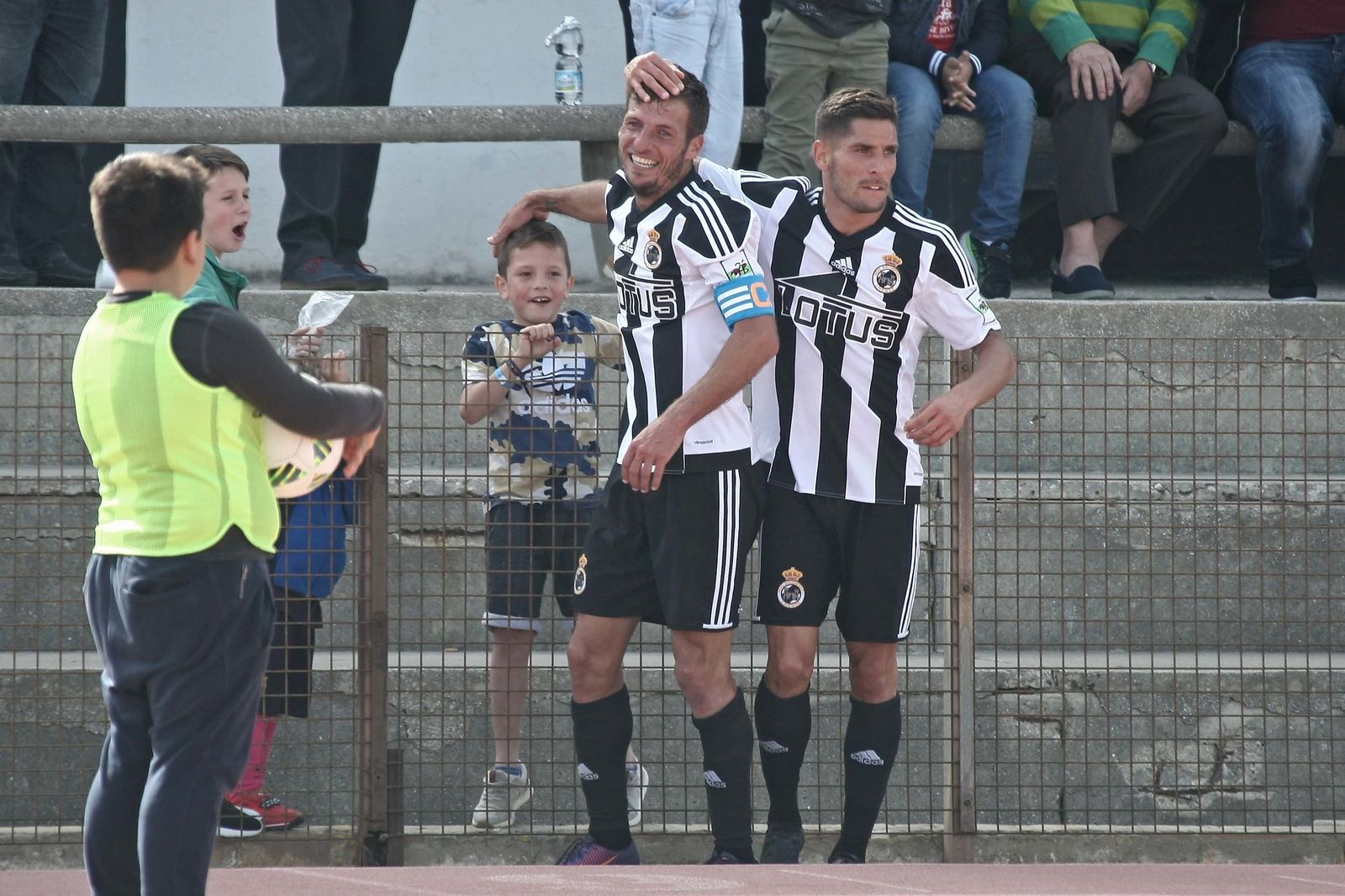 Las imágenes del Balona-Granada B