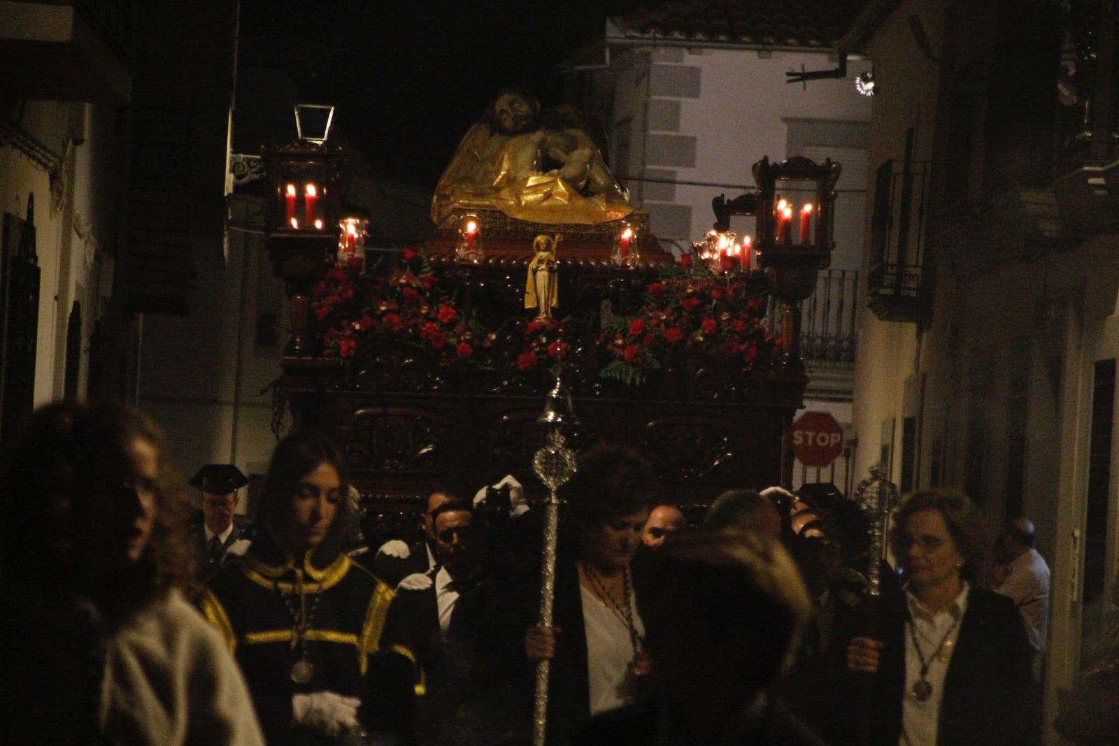 Procesión extraordinaria por el 75 aniversario de la Hermandad del Santo Sepulcro y Nuestra Señora de la Amargura de Hinojosa del Duque