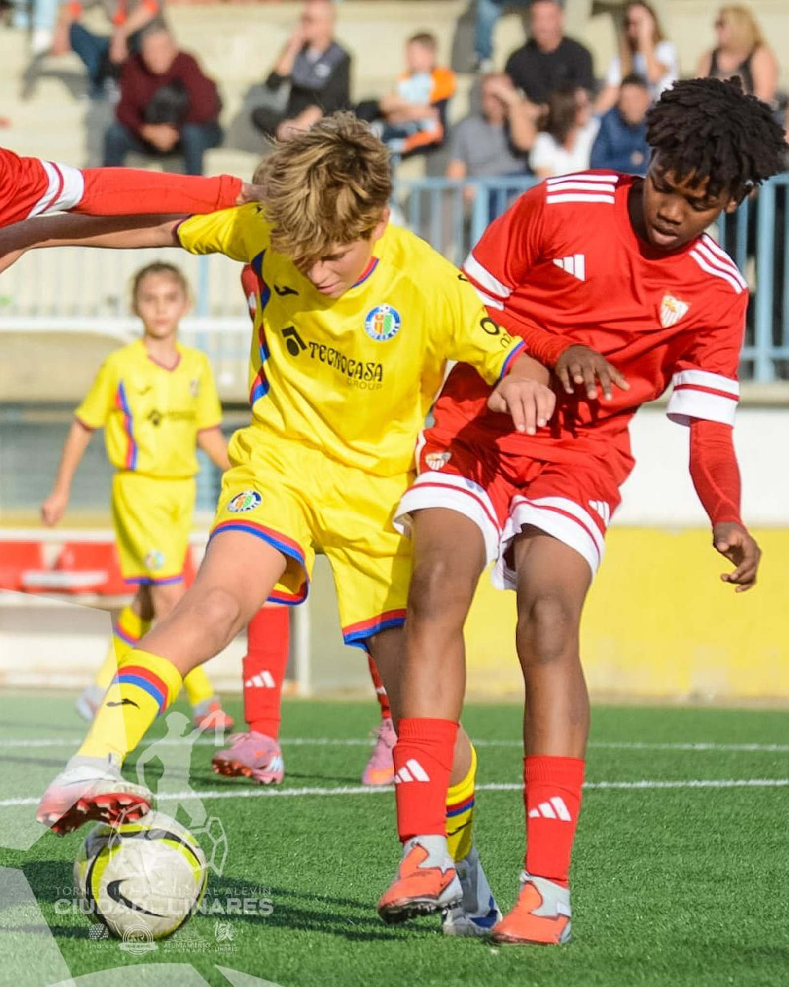 En imágenes: el RCD Espanyol, campeón del IV Torneo Internacional de Fútbol Alevín 'Ciudad de Linares'