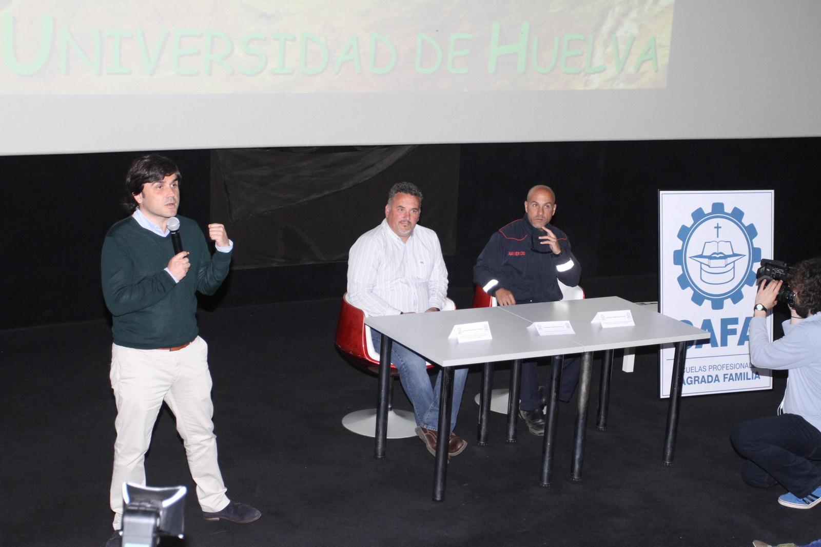 Presentación del documental 'La gran ola' en el colegio Funcadia