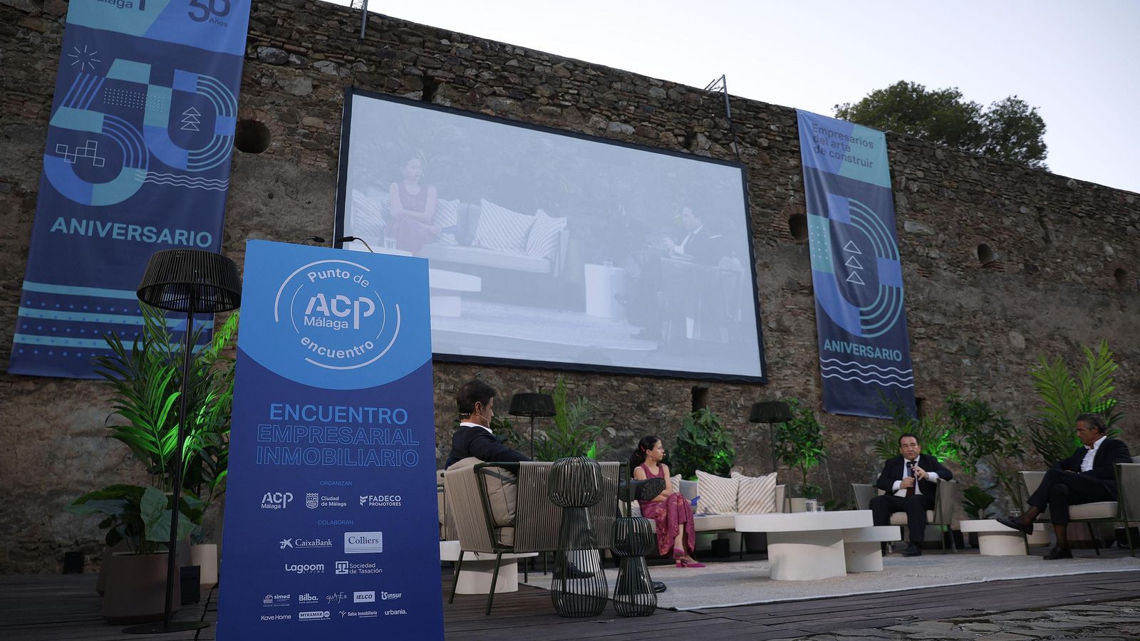 Un instante del primer debate de la noche.