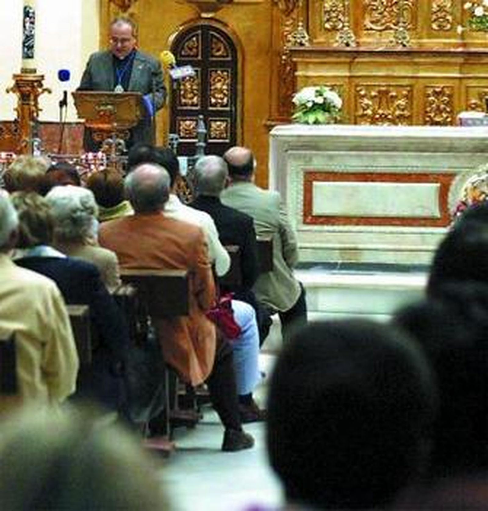 Imagen del acto celebrado ayer en la parroquia de la Inmaculada.