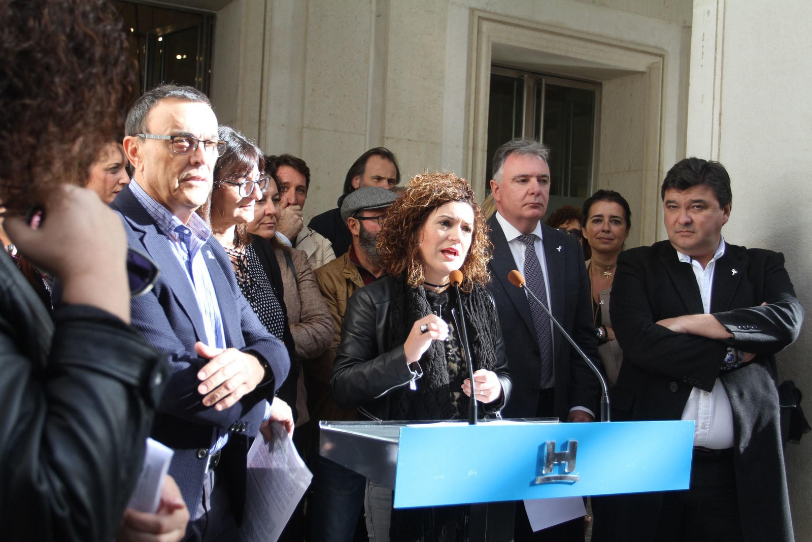 Lectura de manifiesto de violencia contra la mujer