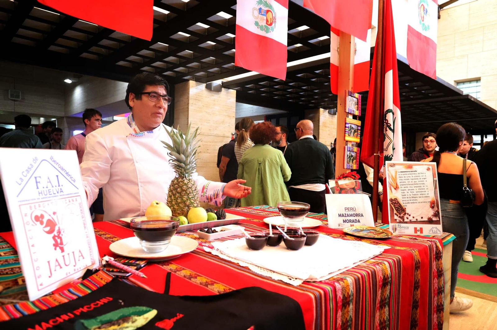 Talleres y ambiente en la segunda edición de Binómico, en imágenes