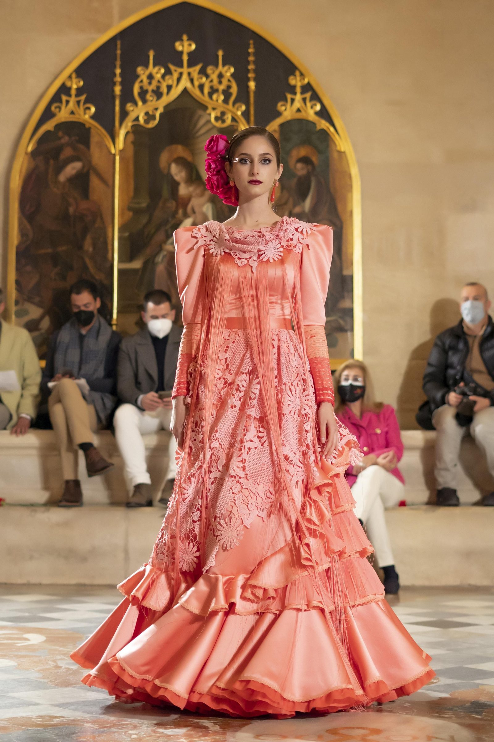El desfile de moda flamenca Uniqo Qlamenco, en imágenes.