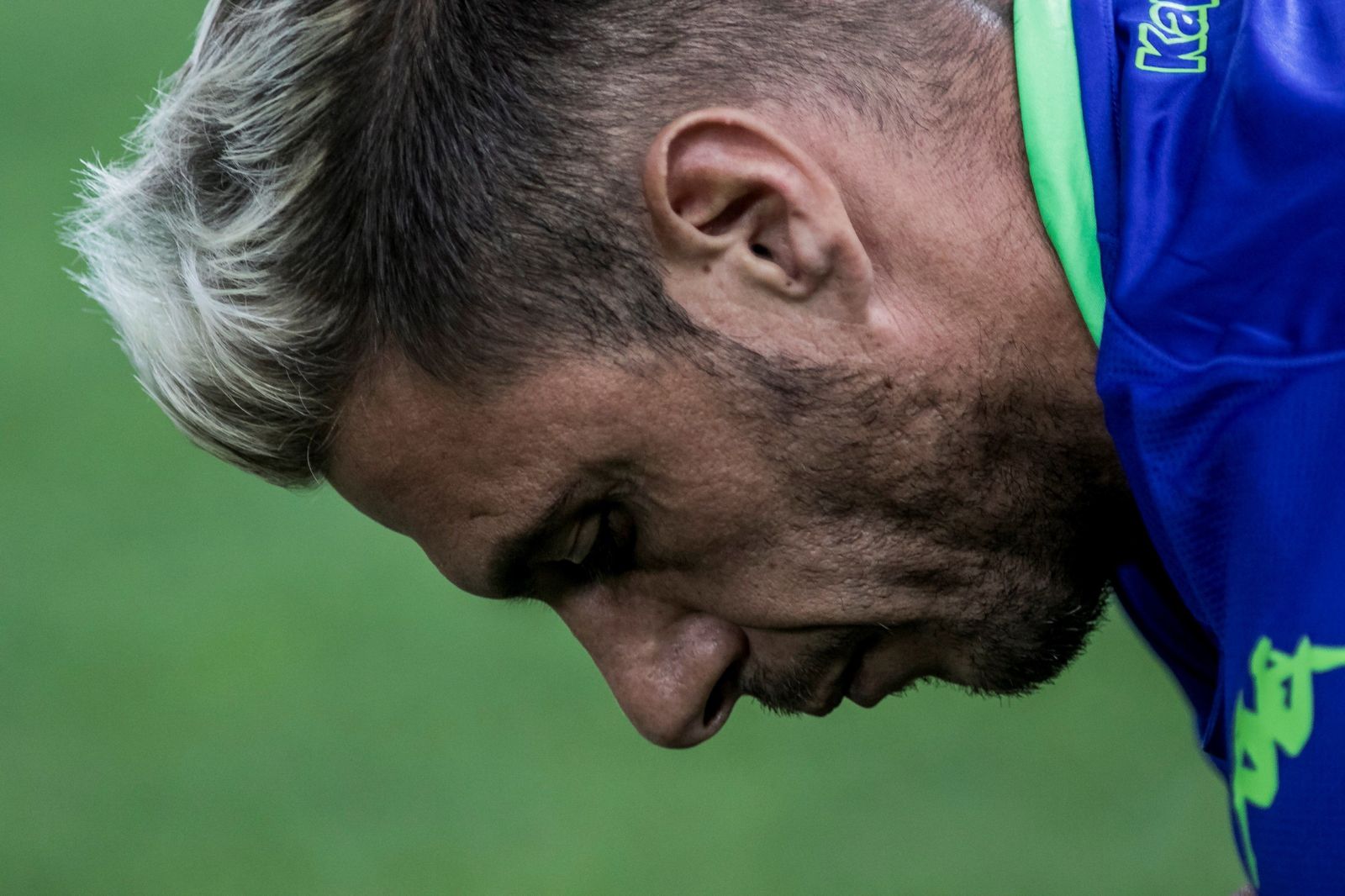 Joaquín, en el entrenamiento de ayer en el estadio del Olympiacos.