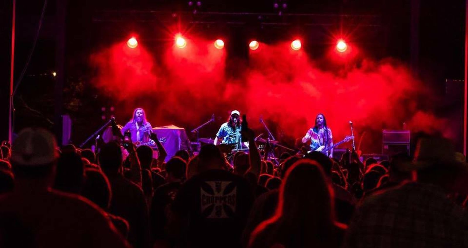 Grupo 'Them Dirty Roses', en una imagen de sus redes sociales.