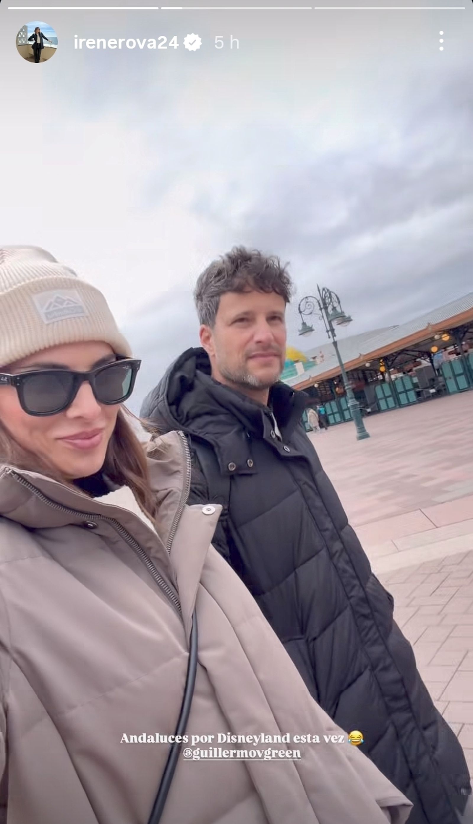 Irene Rosales y Guillermo han elegido París para visitar Disneyland junto a las hijas de la modelo.