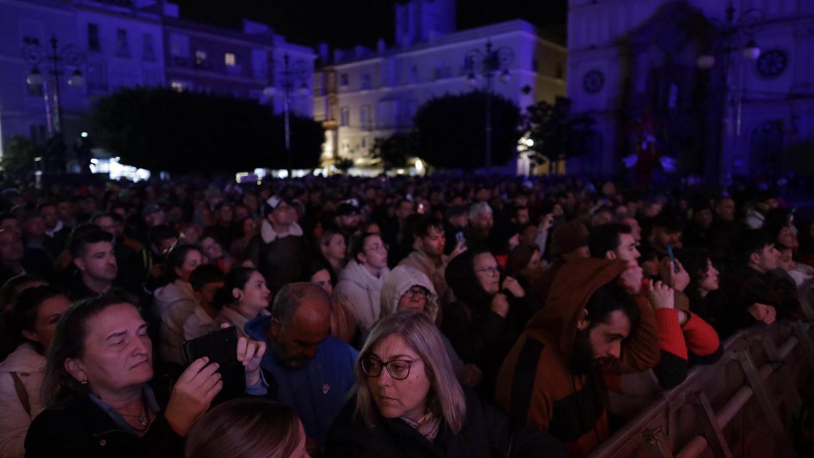 Búscate entre las mejores imágenes de la quema del dios Momo