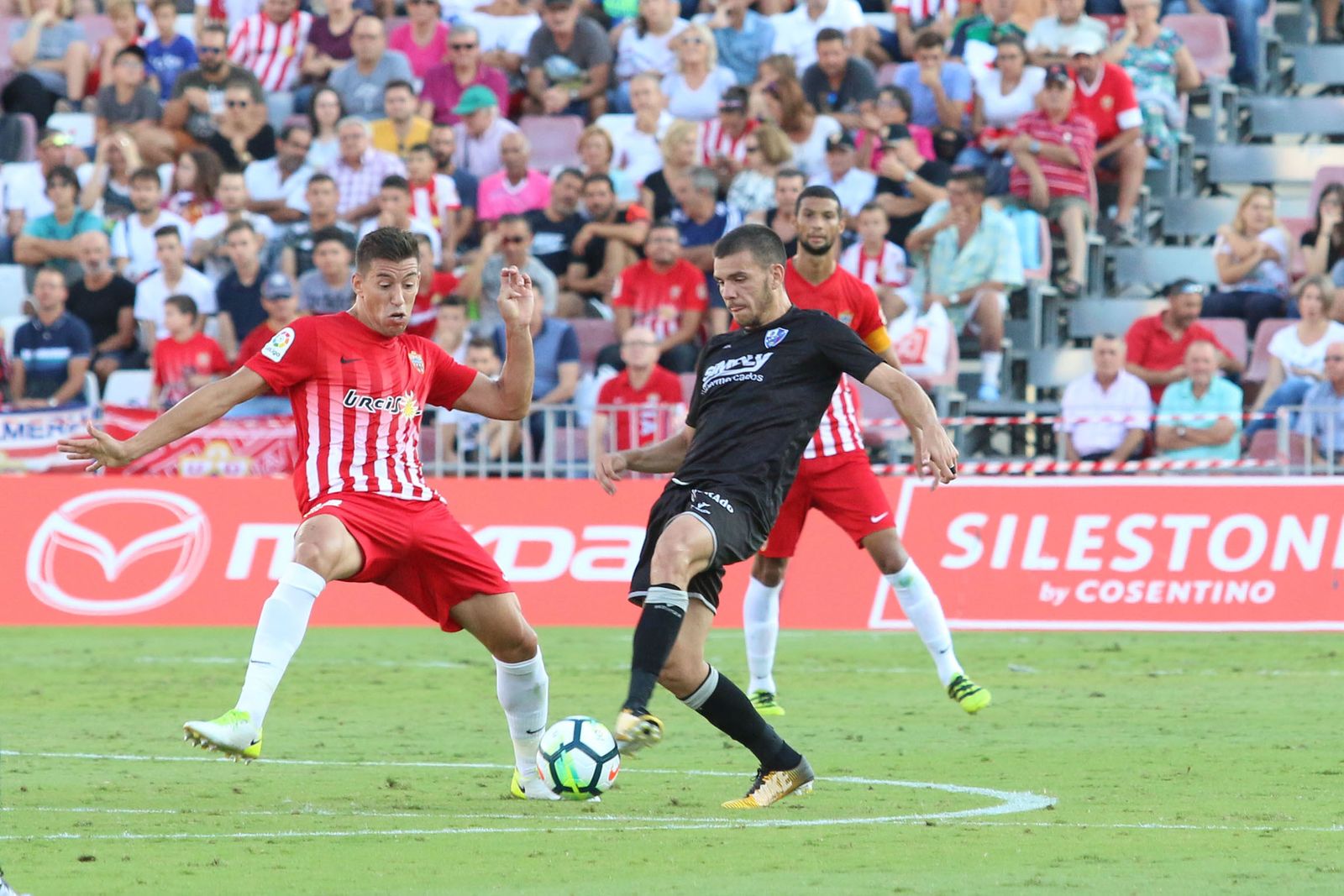 Las imágenes del Almería-Huesca